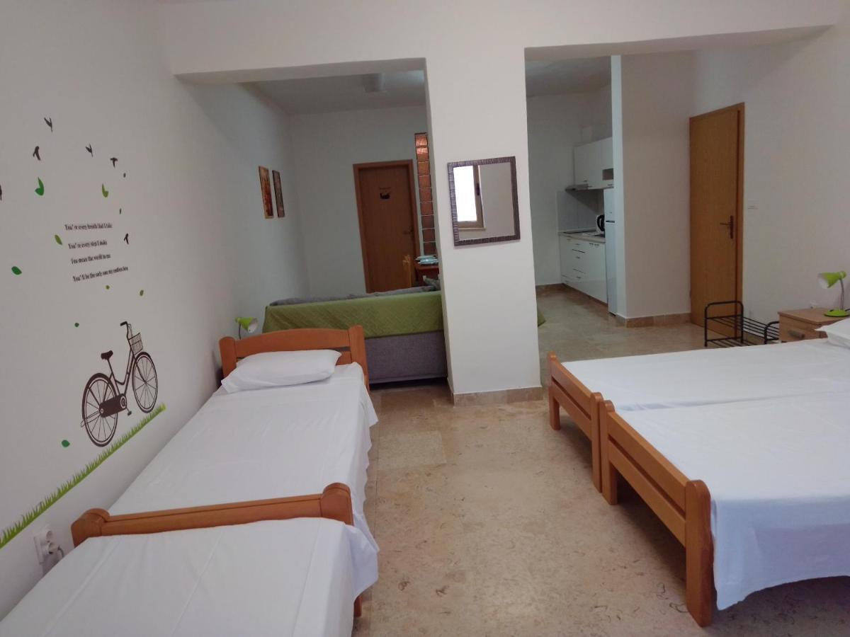 Apartman Sendi พูลา ภายนอก รูปภาพ