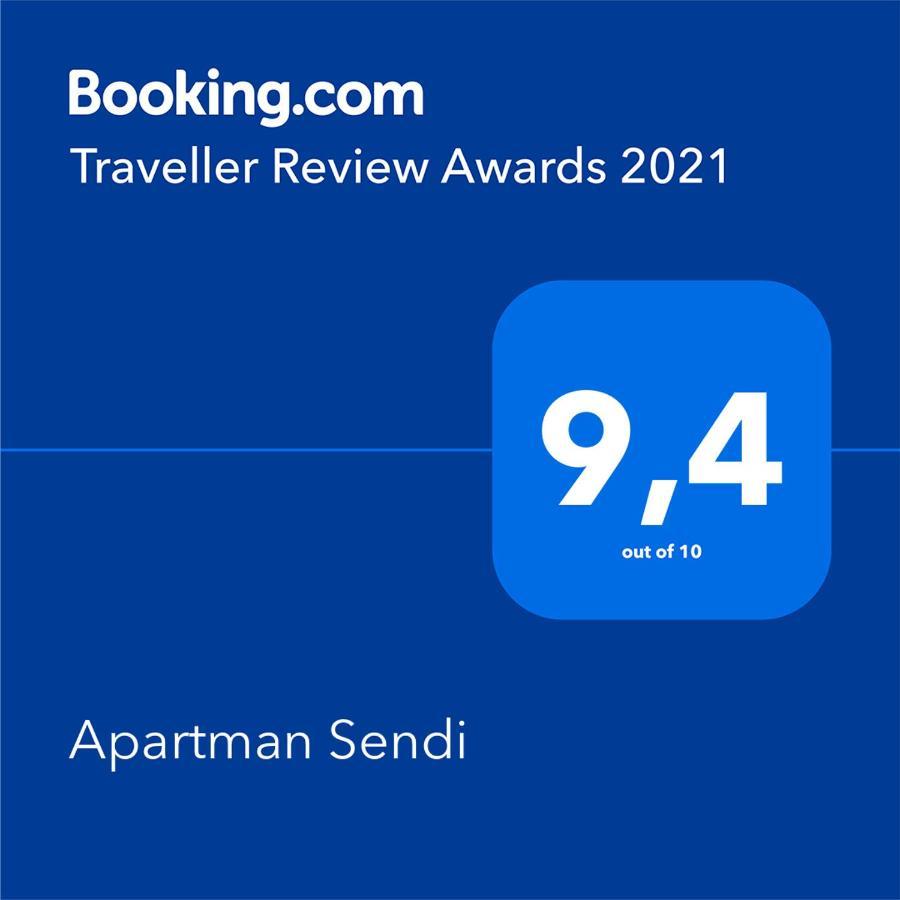 Apartman Sendi พูลา ภายนอก รูปภาพ