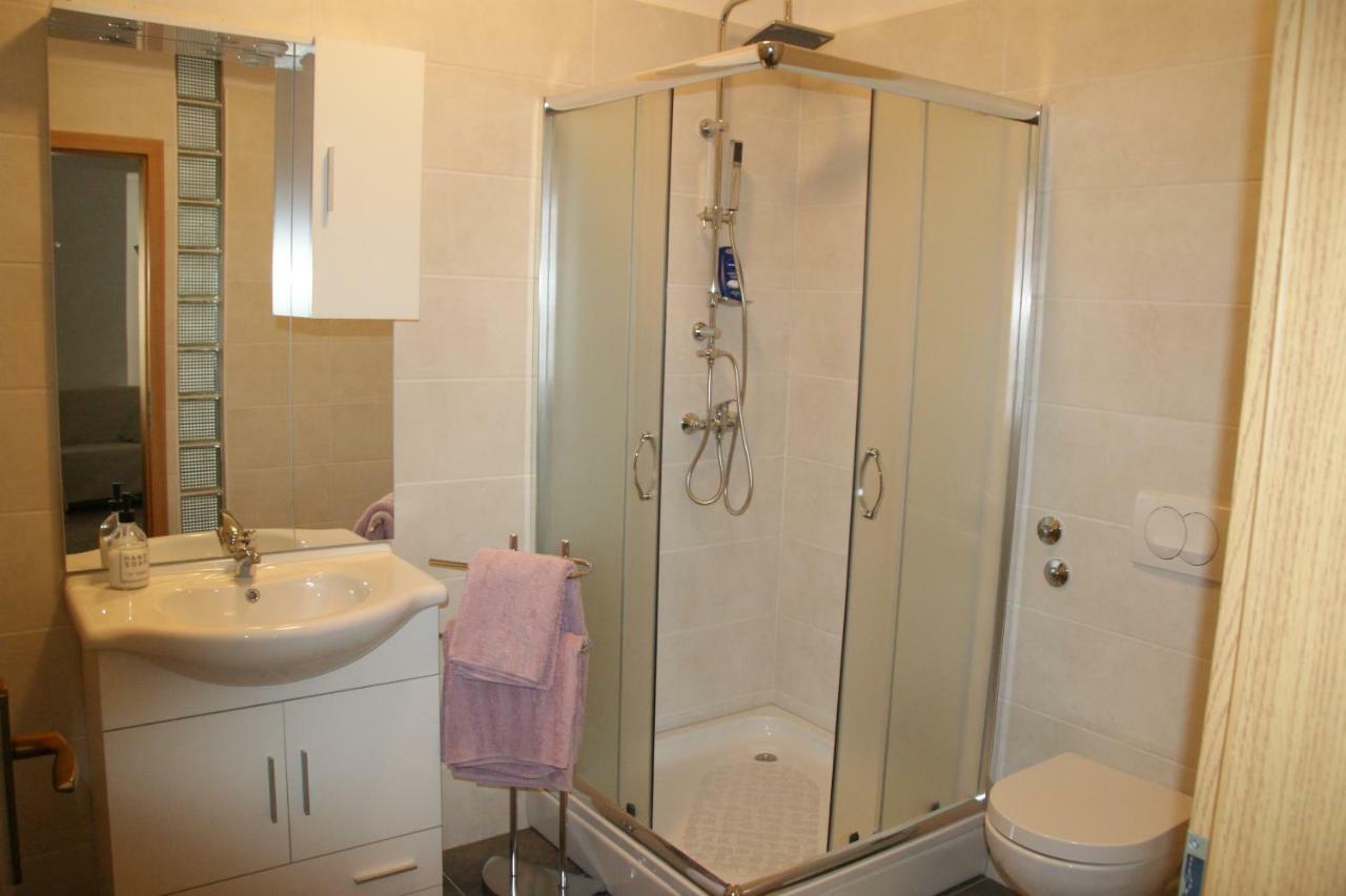 Apartman Sendi พูลา ภายนอก รูปภาพ
